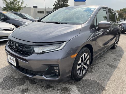 Certified 2026 Honda Odyssey EX-L image 2
