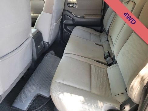 Used 2022 Nissan Frontier SV w/ Technology Package AWD/4WD image 10