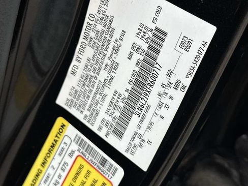 Used 2015 Lincoln MKZ AWD w/ Equipment Group 101A Select image 17