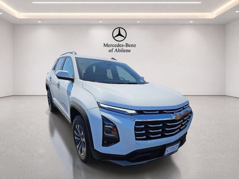 Used 2025 Chevrolet Equinox LT w/ Convenience Package II FWD image 11