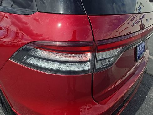 Used 2025 Lincoln Aviator Reserve w/ Equipment Group 201A image 36
