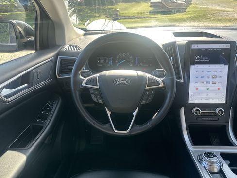 Used 2024 Ford Edge SEL AWD/4WD image 23