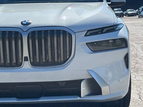 Used 2026 BMW X7 xDrive40i AWD/4WD image 10