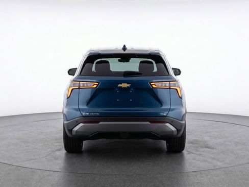 Used 2025 Chevrolet Equinox LT FWD image 7