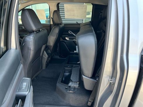 Used 2024 Ford Ranger Lariat w/ FX4 Off-Road Package image 44