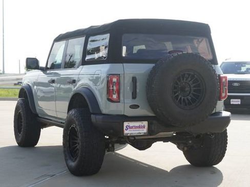 Used 2022 Ford Bronco Badlands AWD/4WD image 7