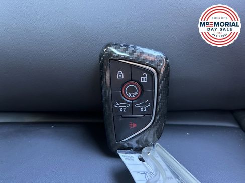 Used 2025 Chevrolet Corvette Z06 w/ Stealth Interior Trim Package RWD image 30