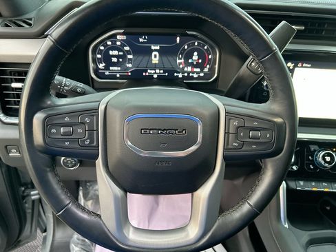 Used 2024 GMC Sierra 2500 Denali w/ Denali Reserve Package AWD/4WD image 34