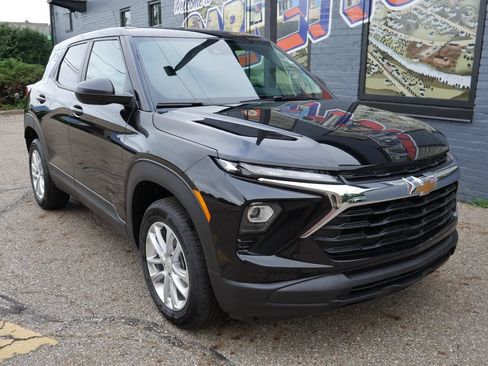 New 2026 Chevrolet TrailBlazer LS w/ LS Convenience Package AWD/4WD image 28