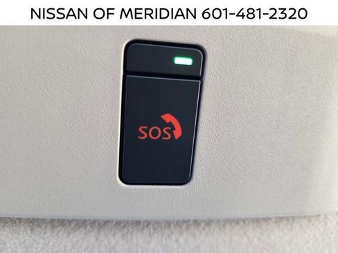 New 2025 Nissan Versa SR w/ Trunk Package image 27