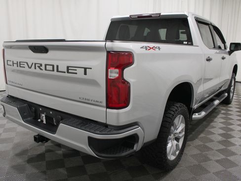 Used 2021 Chevrolet Silverado 1500 Custom AWD/4WD image 26