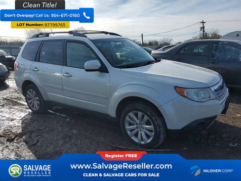 Used 2012 Subaru Forester 2.5X Premium w/ All-Weather Pkg image 5