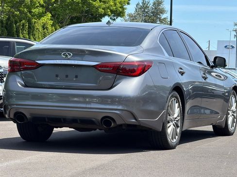 Used 2018 INFINITI Q50 Luxe w/ Sensory Package (Luxe) AWD/4WD image 4