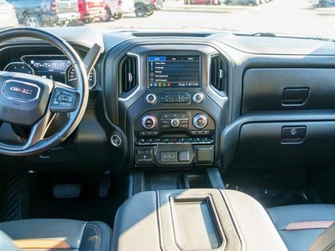 Used 2021 GMC Sierra 2500 AT4 w/ AT4 Premium Plus Package image 19