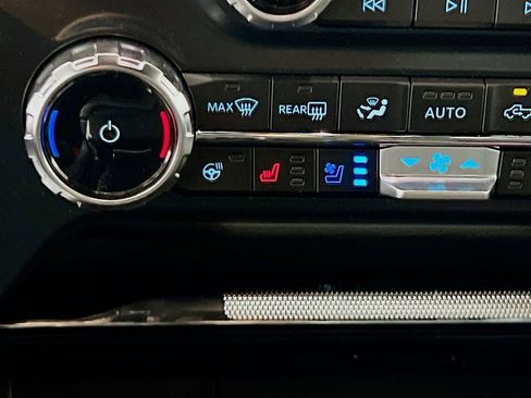 New 2025 Ford F150 Lariat w/ Equipment Group 501A Mid image 24