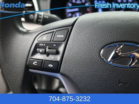Used 2020 Hyundai Tucson Value FWD image 21