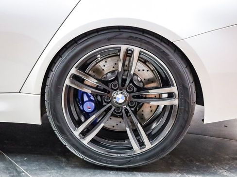 Used 2015 BMW M3 RWD image 8