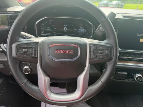 Used 2024 GMC Sierra 1500 SLE AWD/4WD image 14