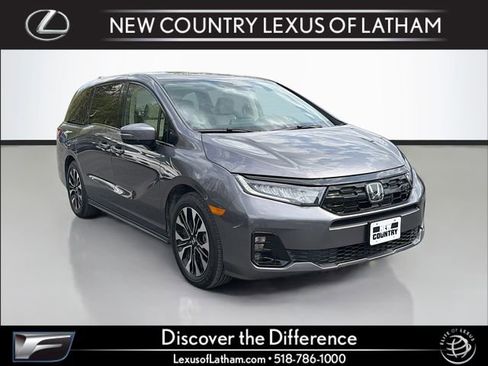 Used 2026 Honda Odyssey Elite image 1