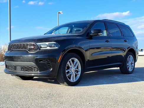 Used 2024 Dodge Durango GT image 11
