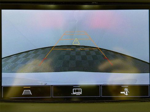 Used 2023 Buick Enclave Essence w/ Trailering Package, 5000 lbs. image 15