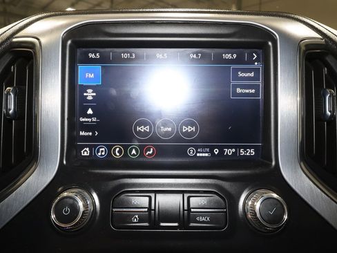 Used 2022 GMC Sierra 1500 SLT w/ SLT Premium Plus Package image 13