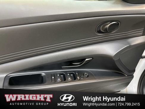 Certified 2025 Hyundai Elantra Sport w/ Cargo Package image 10