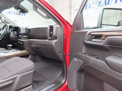 Used 2024 Chevrolet Silverado 1500 RST image 26