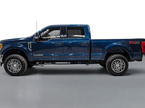 Used 2019 Ford F250 Lariat w/ Lariat Ultimate Package AWD/4WD image 9