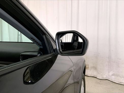 Used 2023 Ford Explorer XLT w/ Equipment Group 202A image 11