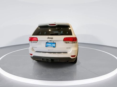 Used 2015 Jeep Grand Cherokee Limited w/ Luxury Group II image 7