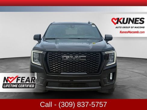 Used 2022 GMC Yukon XL Denali AWD/4WD image 2