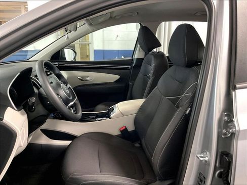 Used 2024 Hyundai Tucson SE AWD/4WD image 10