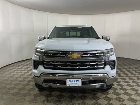 New 2026 Chevrolet Silverado 1500 LTZ w/ LTZ Premium Package AWD/4WD image 2