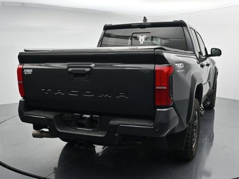 Used 2024 Toyota Tacoma TRD Off-Road w/ TRD Off Road Premium Package AWD/4WD image 6