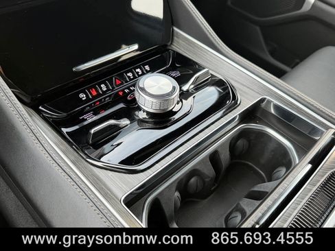 Used 2024 Jeep Wagoneer Series II w/ Convenience Group I AWD/4WD image 29