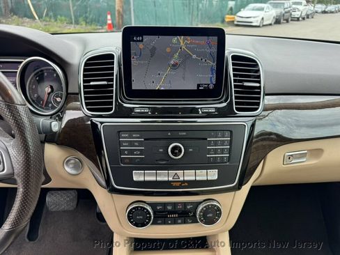 Used 2018 Mercedes-Benz GLE 350 image 25