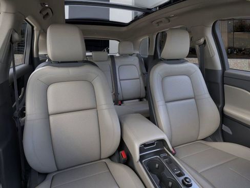 New 2025 Lincoln Corsair Reserve w/ Jet Appearance Package image 10