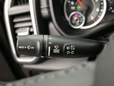 Used 2022 RAM 1500 Laramie image 39