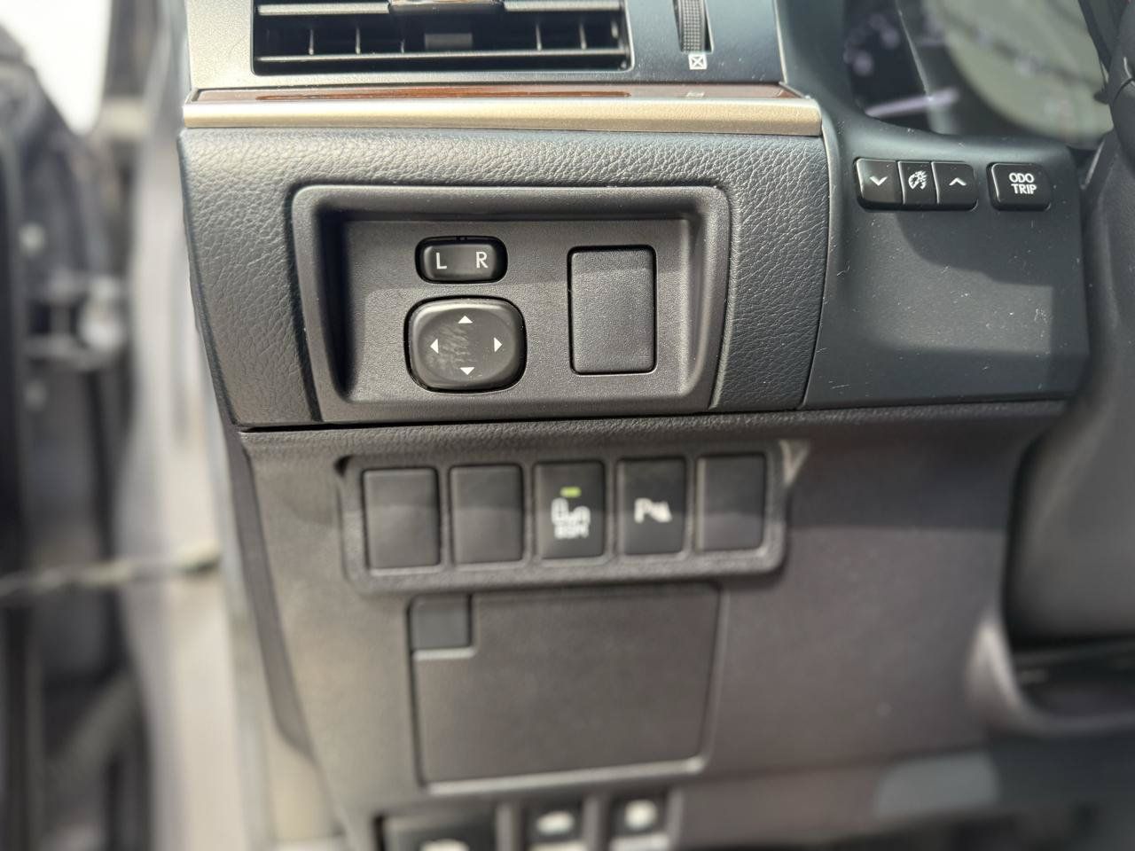 Used 2014 Lexus ES 350 w/ Premium Package FWD image 26