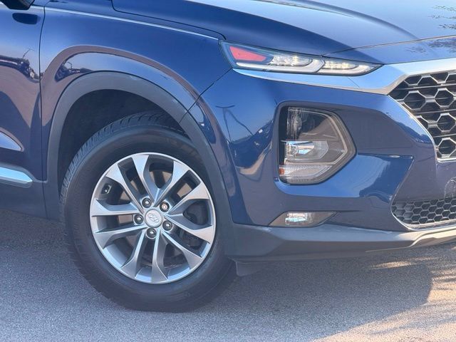 Used 2019 Hyundai Santa Fe SEL w/ Cargo Package FWD image 2