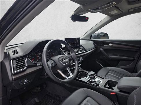 Certified 2023 Audi Q5 2.0T Premium w/ Convenience Package image 14