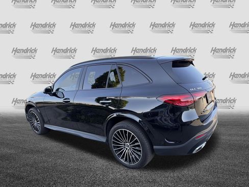 Used 2024 Mercedes-Benz GLC 300 4MATIC image 8