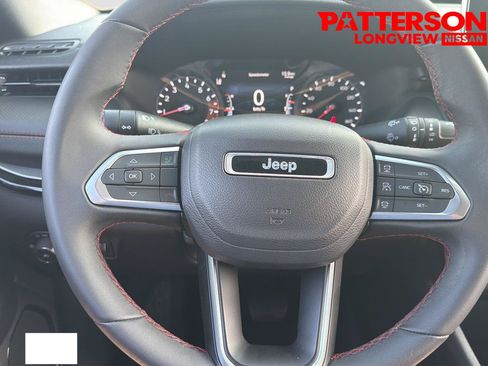 Used 2024 Jeep Compass Trailhawk AWD/4WD image 15