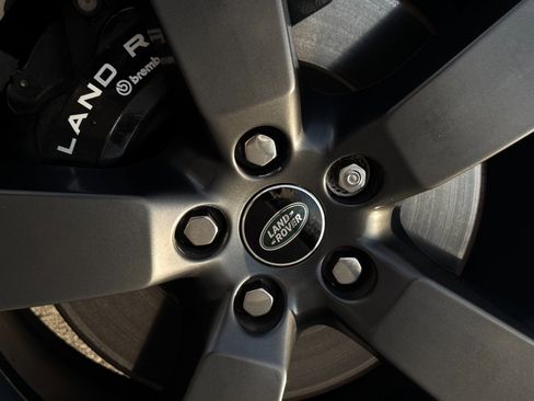 Used 2023 Land Rover Defender 110 image 87