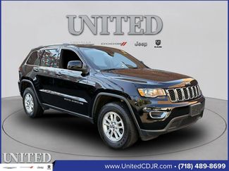 Used 2020 Jeep Grand Cherokee Laredo video 1