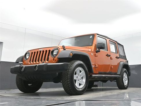 Used 2011 Jeep Wrangler Unlimited Sport image 40
