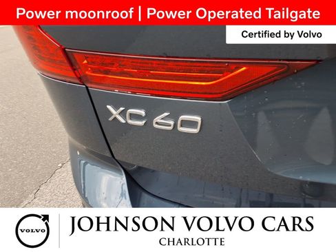 Used 2024 Volvo XC60 B5 Plus image 5