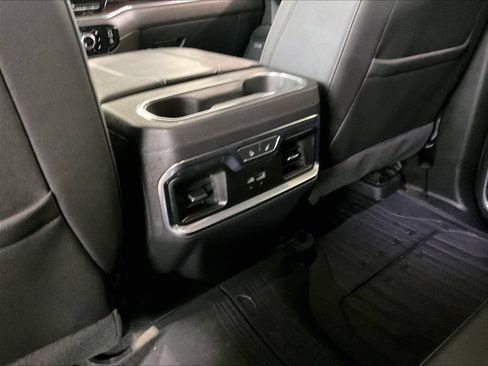 Used 2023 GMC Sierra 1500 SLT w/ SLT Premium Package AWD/4WD image 28