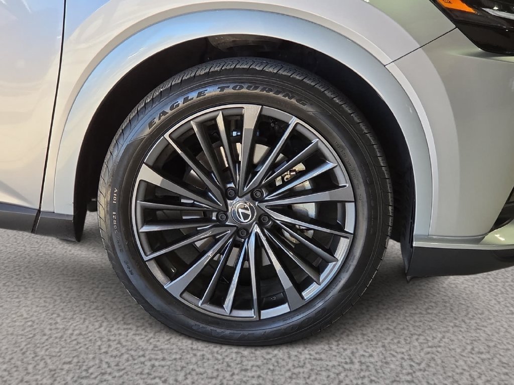 Used 2025 Lexus RX 350 Premium FWD image 8
